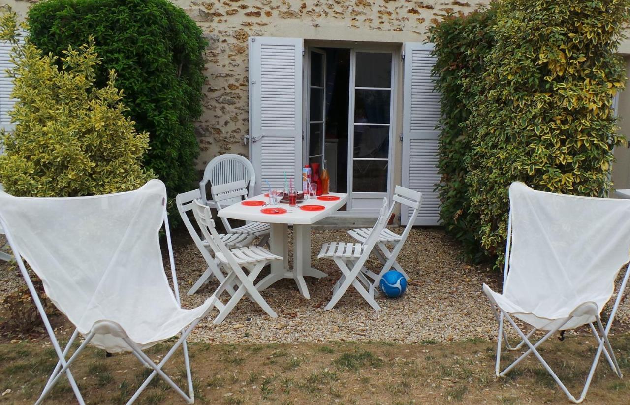 La Croix De La Jarrie Châtres Exterior foto
